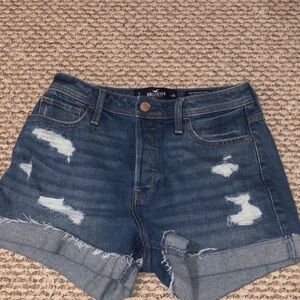 Hollister High Rise Mom Shorts